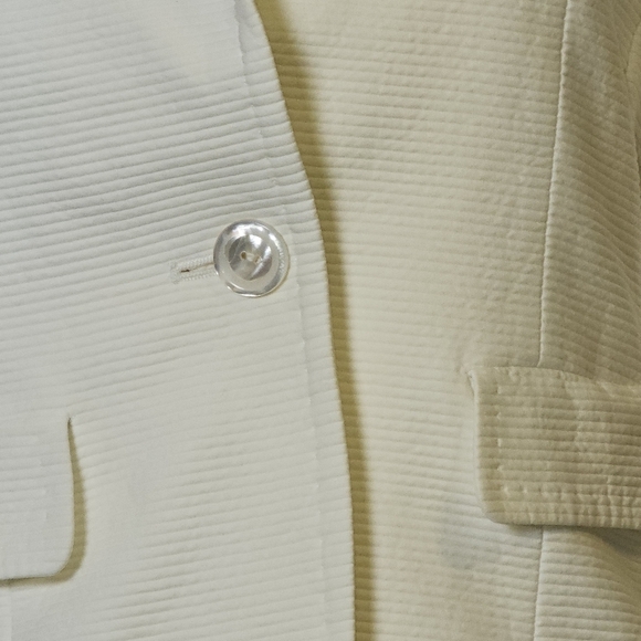 Max Mara Ribbed White Blazer Pearl Button Closure Sz 4 Business Casual,Classic - Picture 2 of 12
